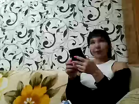 Snapshot of JeaneDavis chatting on October 25, 2025, 2:07 pm JeaneDavis online show from October 25, 2025, 2:07 pm