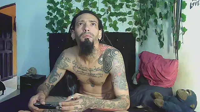 caribbeanlover1 online show from April 8, 2026, 12:50 pm