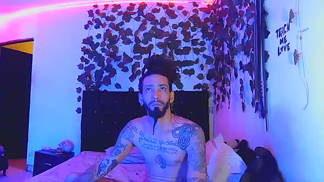 caribbeanlover1 online show from February 9, 2026, 1:47 am