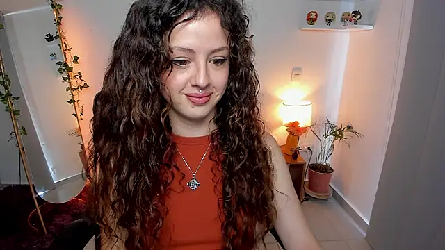 Cassandra Caiin online show from July 28, 2026, 6:07 pm