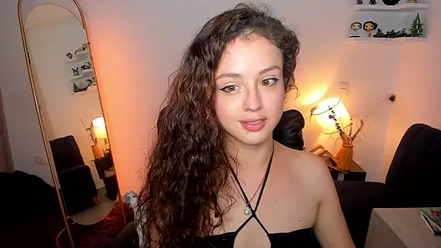 Cassandra Caiin online show from February 17, 2026, 9:23 pm