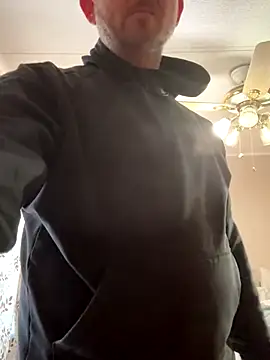 smokeymt420 online show from December 16, 2025, 8:13 pm