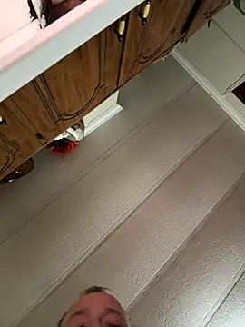 smokeymt420 online show from December 18, 2025, 6:51 am