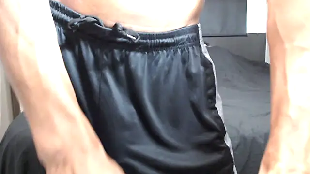 ThickD2C online show from November 15, 2025, 6:12 pm