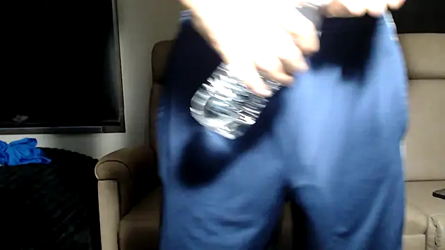 Snapshot of ThickD2C chatting on May 31, 2026, 6:02 pm ThickD2C online show from May 31, 2026, 6:02 pm