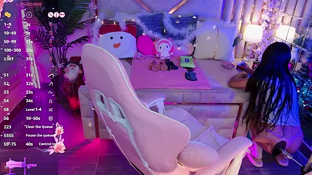 shanon- online show from December 1, 2025, 6:20 pm