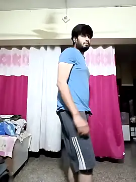 Snapshot of SimplyKarthik09 chatting on December 28, 2024, 9:08 pm SimplyKarthik09 online show from December 28, 2024, 9:08 pm