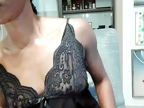 choco petite online show from December 18, 2025, 10:52 am