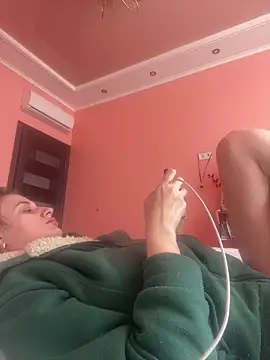 Flossy Vettie online show from March 5, 2026, 11:29 am