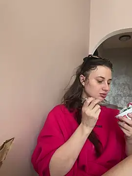 Flossy Vettie online show from March 19, 2026, 1:33 pm