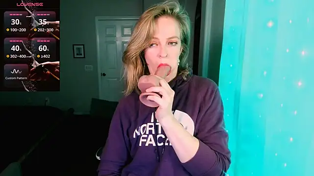 britteebee online show from December 20, 2025, 5:32 am