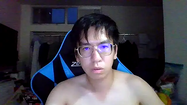 Snapshot of charlie_xdd chatting on March 22, 2025, 11:00 am charlie xdd online show from March 22, 2025, 11:00 am