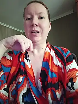 Snapshot of GoddessLara chatting on June 11, 2026, 1:05 am GoddessLara online show from June 11, 2026, 1:05 am