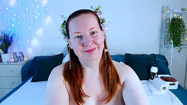 GoddessLara online show from November 2, 2025, 10:59 pm