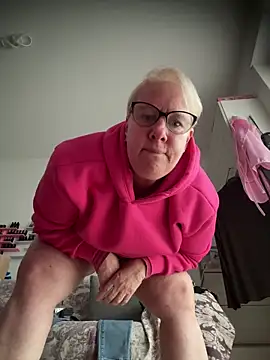 barbara260974 online show from March 14, 2026, 1:28 pm