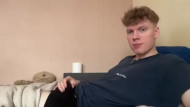 sexybooii6968 online show from March 2, 2026, 2:24 pm