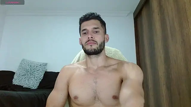 Snapshot of Noah_jhonsonn chatting on February 24, 2025, 5:20 pm Noah jhonsonn online show from February 24, 2025, 5:20 pm