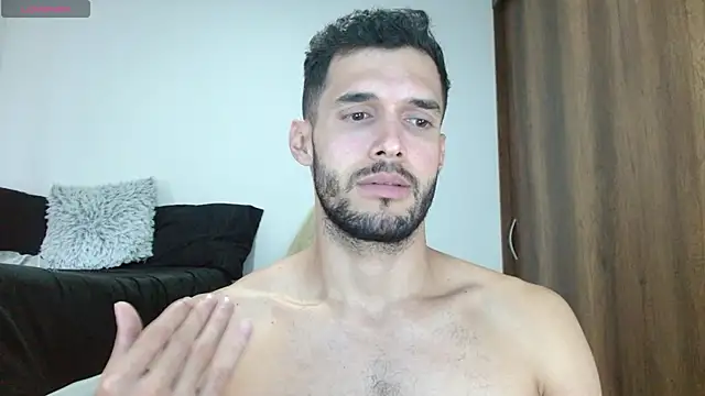 Snapshot of Noah_jhonsonn chatting on February 24, 2025, 11:10 am Noah jhonsonn online show from February 24, 2025, 11:10 am