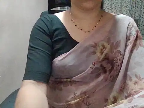 Snapshot of Pinky_4 chatting on May 7, 2026, 6:00 pm Pinky 4 online show from May 7, 2026, 6:00 pm