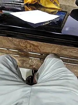 hornydick4you online show from November 14, 2025, 5:00 am