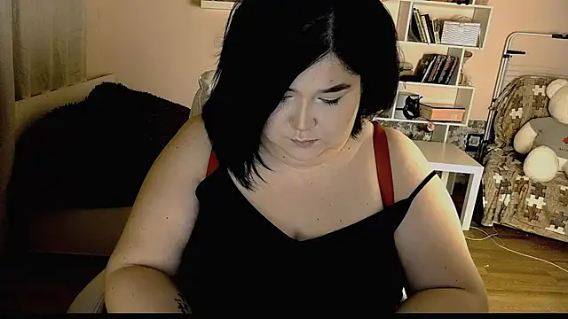 Snapshot of Vi-Vixen chatting on February 18, 2025, 2:27 am Vi-Vixen online show from February 18, 2025, 2:27 am