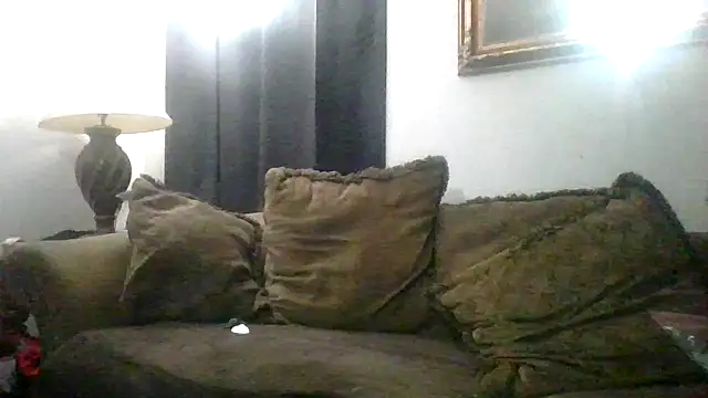 jayrodd84 online show from May 16, 2026, 9:41 am