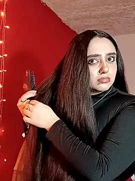 Snapshot of IvonneT chatting on September 28, 2025, 11:44 pm IvonneT online show from September 28, 2025, 11:44 pm