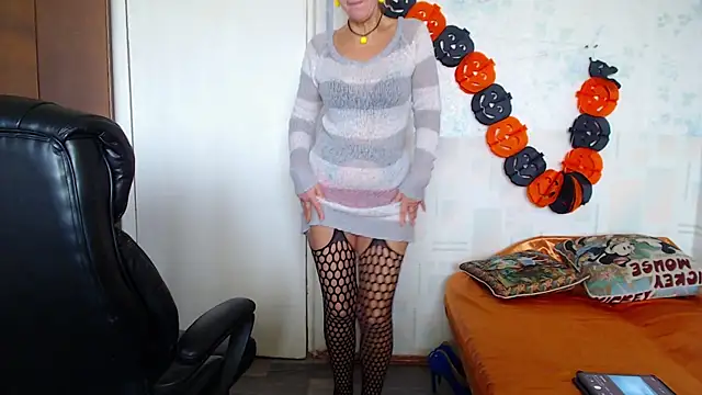 MilayaDFlow online show from November 13, 2025, 7:56 am