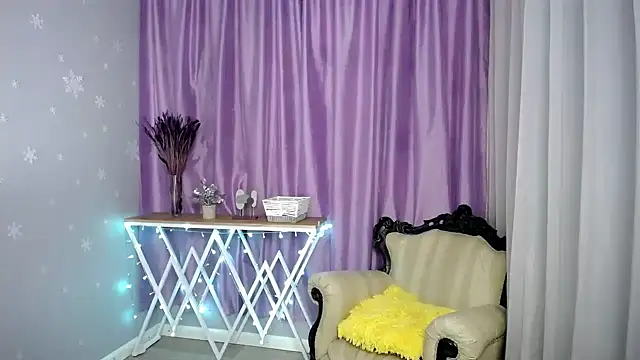 Snapshot of queen_a_n_i chatting on July 18, 2026, 8:23 am queen a n i online show from July 18, 2026, 8:23 am