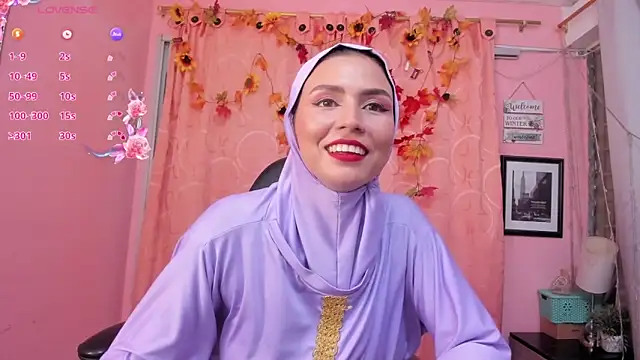 DarshaKhemu online show from November 4, 2025, 8:56 pm