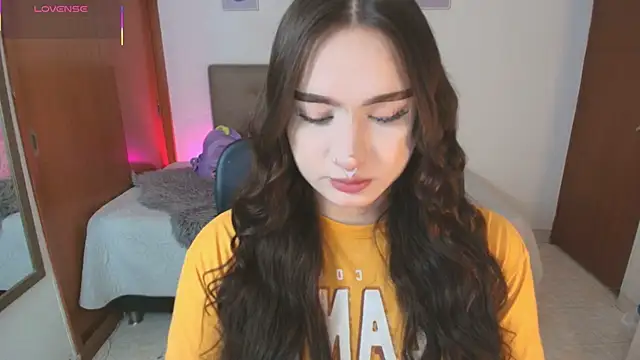 Miley Baker online show from April 10, 2026, 12:34 pm