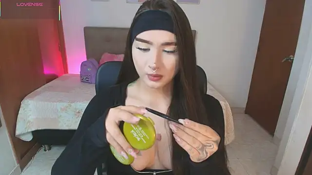 Miley Baker online show from March 27, 2026, 2:29 pm