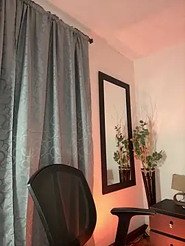 kem hott online show from March 19, 2026, 4:01 am