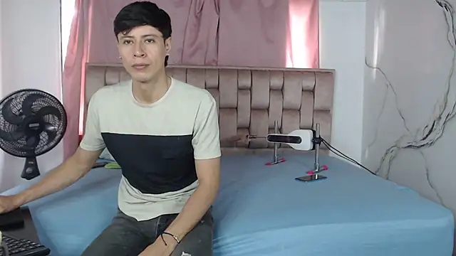 Sexytaty2022 online show from January 14, 2026, 1:26 pm