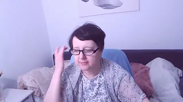 ChristaRose online show from November 30, 2025, 3:35 pm