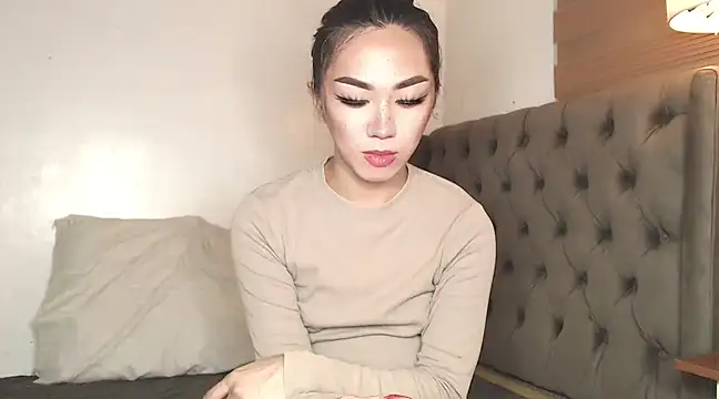 Local Hoelyx online show from February 27, 2025, 2:54 pm