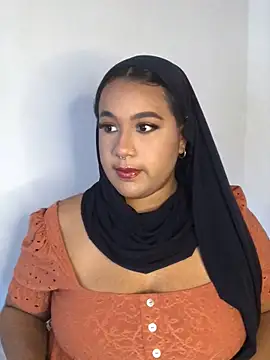 Maryam yamal online show from February 25, 2026, 9:47 pm