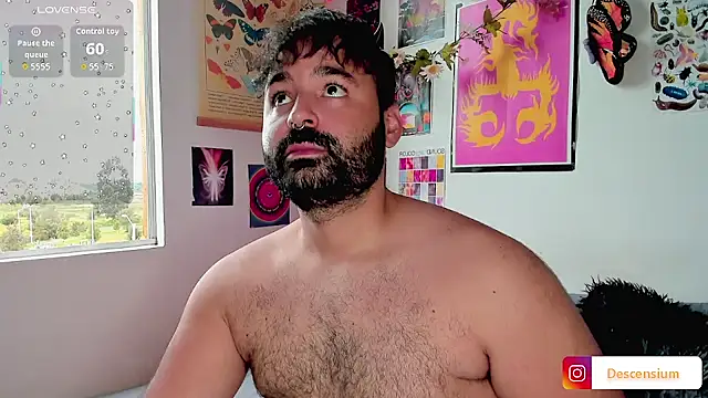 johnnyalx online show from October 31, 2025, 8:16 pm