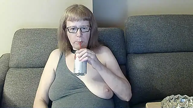 TittyLandQuebec online show from March 3, 2026, 11:56 pm