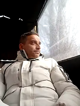 maxbigol online show from December 7, 2024, 9:44 am