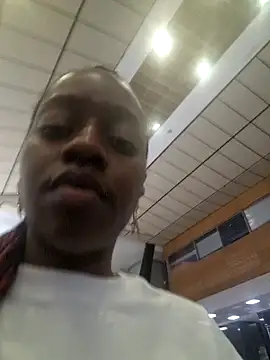 Snapshot of Sexynaughty_Gal chatting on December 14, 2024, 2:11 am Sexynaughty Gal online show from December 14, 2024, 2:11 am