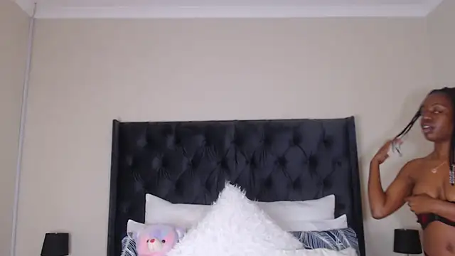 Snapshot of Sexynaughty_Gal chatting on March 5, 2025, 9:04 pm Sexynaughty Gal online show from March 5, 2025, 9:04 pm