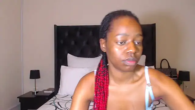 Snapshot of Sexynaughty_Gal chatting on January 4, 2025, 12:16 am Sexynaughty Gal online show from January 4, 2025, 12:16 am