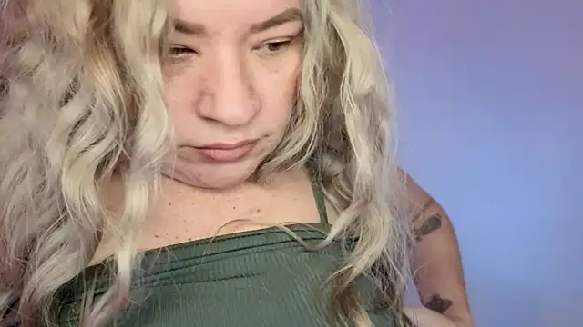 MarianL0ve online show from January 12, 2026, 10:22 am