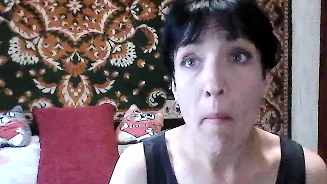 SunnyAmorre online show from May 18, 2026, 6:29 am