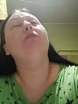 Rini333 online show from October 28, 2025, 4:57 am