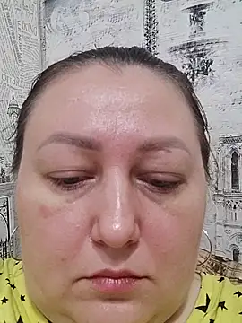 Rini333 online show from September 19, 2025, 6:50 am