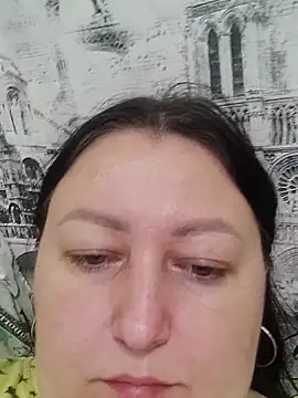 Snapshot of Rini333 chatting on May 11, 2026, 12:39 pm Rini333 online show from May 11, 2026, 12:39 pm