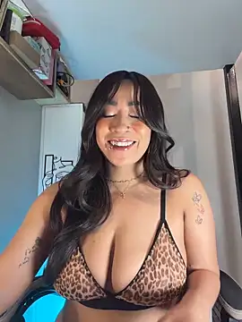 Snapshot of AsianMilfSheryl chatting on February 21, 2026, 6:26 am AsianMilfSheryl online show from February 21, 2026, 6:26 am