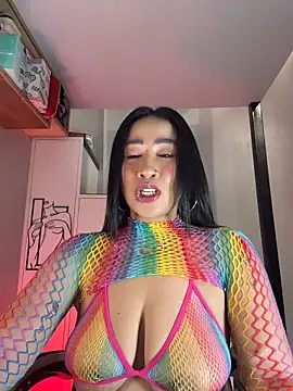 AsianMilfSheryl online show from April 13, 2026, 5:00 am